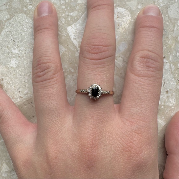 Vintage Sapphire Oval Diamond Halo Yellow Gold Ring

L - Picture 8 of 10